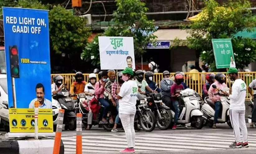 Delhi governments ‘Red light on, Gaadi off’ campaign launch postponed