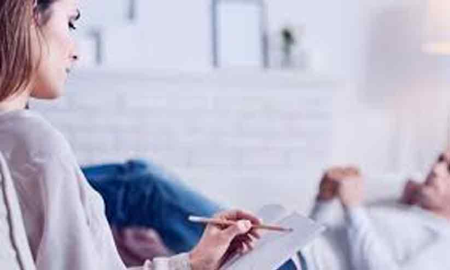 clinical psychologist