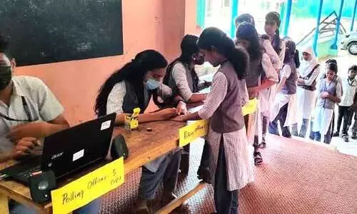 വെയിലൂർ ഗവ.ഹൈസ്കൂളിലെ ഇ-വോട്ടിങ് ശ്രദ്ധേയമായി