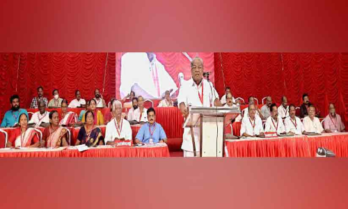 അടിമ-ഉടമ സമ്പ്രദായത്തിന്‍റെ പുനഃസ്ഥാപനത്തിന് കേന്ദ്ര ശ്രമം -ആനത്തലവട്ടം ആനന്ദൻ