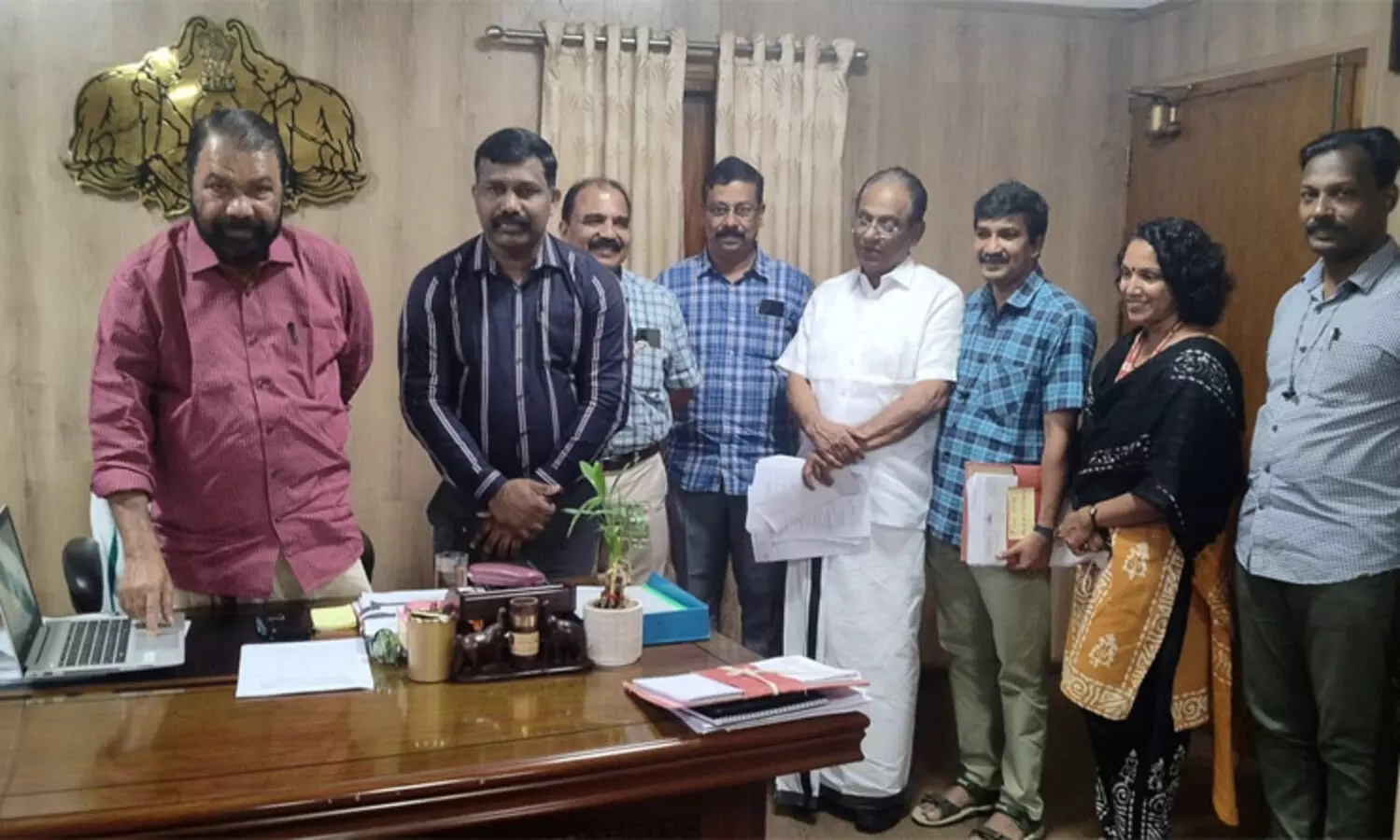 വിദ്യാലയങ്ങളിൽ ലഹരിവിരുദ്ധ ശൃംഖല ചൊവ്വാഴ്ച