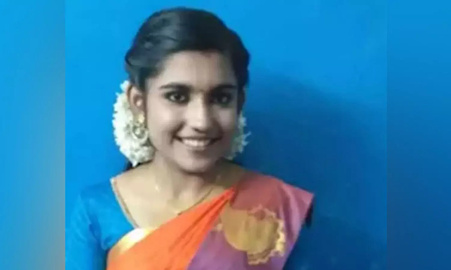 ഗ്രീഷ്മ പൊലീസ് കസ്റ്റഡിയിൽ ആത്മഹത്യക്ക് ശ്രമിച്ച സംഭവം: രണ്ട് പൊലീസുകാർക്ക് സസ്പെൻഷൻ