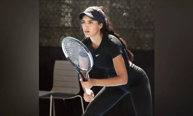 ബഹ്റൈൻ ഇസാ ടൗൺ ടൂർണമെന്റിൽ ജേതാവായി സൗദി വനിത ടെന്നിസ് താരം ബഹ്റൈൻ ഇസാ ടൗൺ ടൂർണമെന്റിൽ ജേതാവായി സൗദി വനിത ടെന്നിസ് താരം