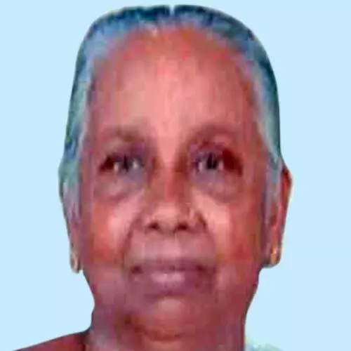 സാ​വി​ത്രി​യ​മ്മ