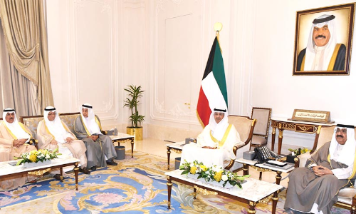 മുതിർന്ന ജഡ്ജിമാർ കോടതി മേധാവികളായി സത്യപ്രതിജ്ഞ ചെയ്തു മുതിർന്ന ജഡ്ജിമാർ കോടതി മേധാവികളായി സത്യപ്രതിജ്ഞ ചെയ്തു