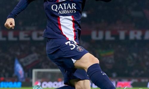 പാരിസിൽ വീണ്ടും മെസ്സി ഷോ; ഏഴു ഗോൾ ത്രില്ലറിൽ ഗോളടിച്ചും അടിപ്പിച്ചും താരം