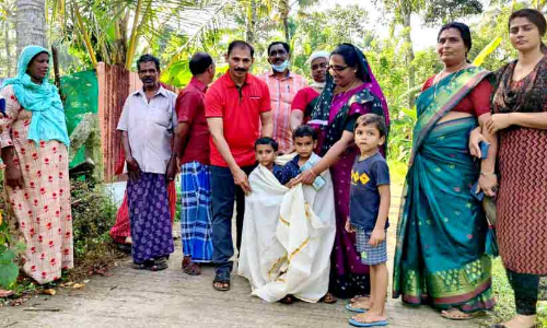 കൈവിടാതെ കുരുന്നുകൾ, കുഞ്ഞുപെങ്ങൾ ജീവിതക്കരയിലേറി