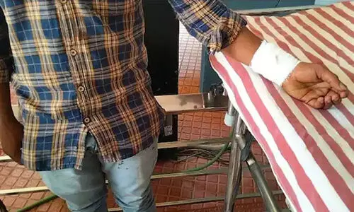 യുവാവിന്റെ കൈ ഞരമ്പ് മുറിച്ച് വിദ്യാർഥിനിയുടെ ആത്മഹത്യ ശ്രമം