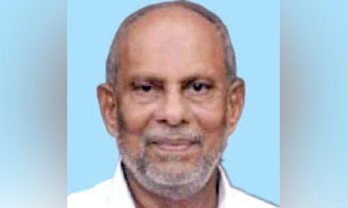 കുഴഞ്ഞുവീണ യാത്രക്കാരനുമായി ആശുപത്രിയിലേക്ക് കുതിച്ച് ബസ്; സ്നേഹ സ്പർശം കടന്ന് ഖാലിദ് യാത്രയായി