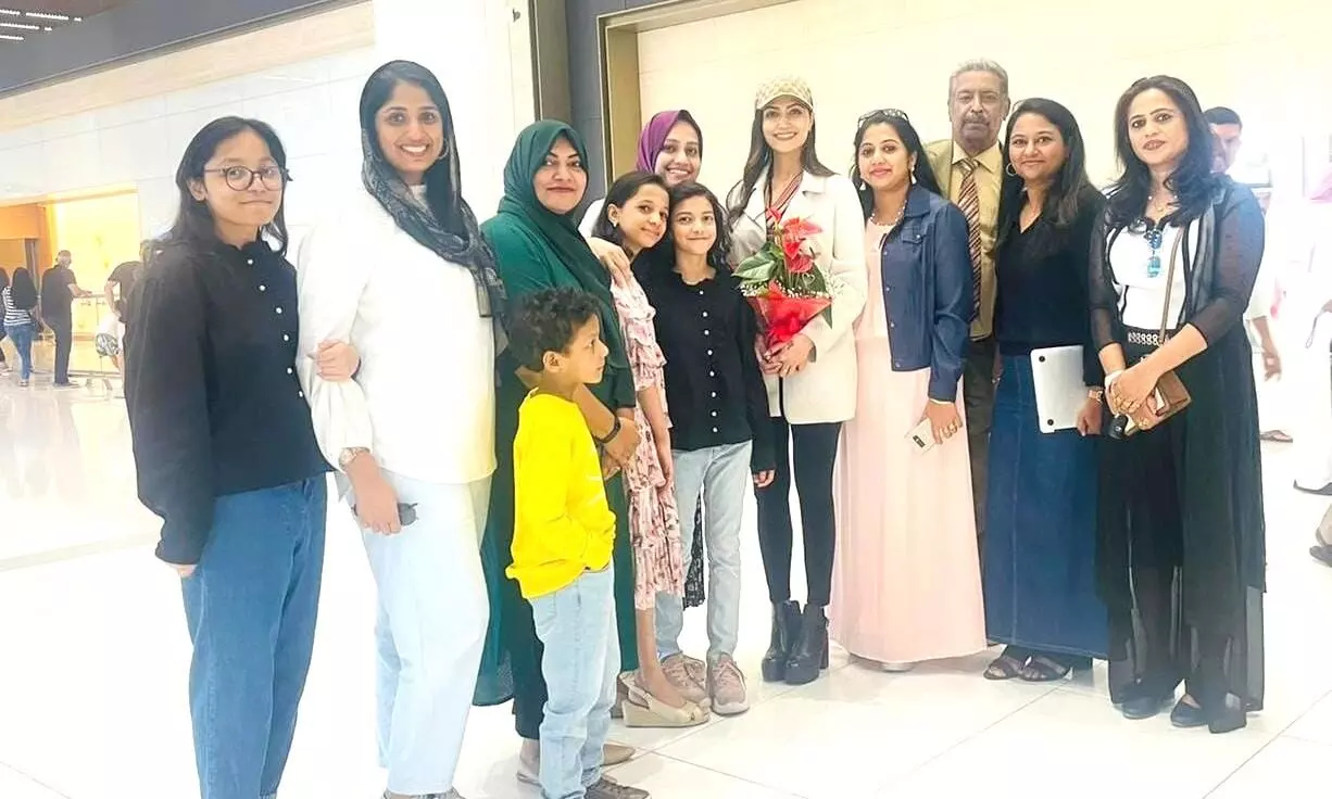 Mamata Mohandas received by Malayali Mums