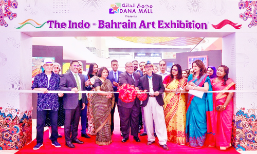 Art Exhibition begins at Bahrain Dana Mall