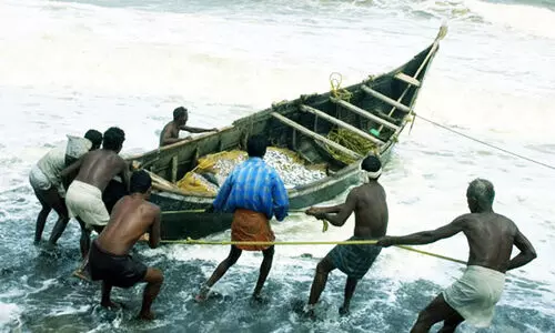 മലയാളം എന്നു പറയുമ്പോൾ ഏത് മലയാളത്തെപ്പറ്റിയാണ് നമ്മൾ സംസാരിക്കുന്നത്? മലയാളം എന്നു പറയുമ്പോൾ ഏത് മലയാളത്തെപ്പറ്റിയാണ് നമ്മൾ സംസാരിക്കുന്നത്?