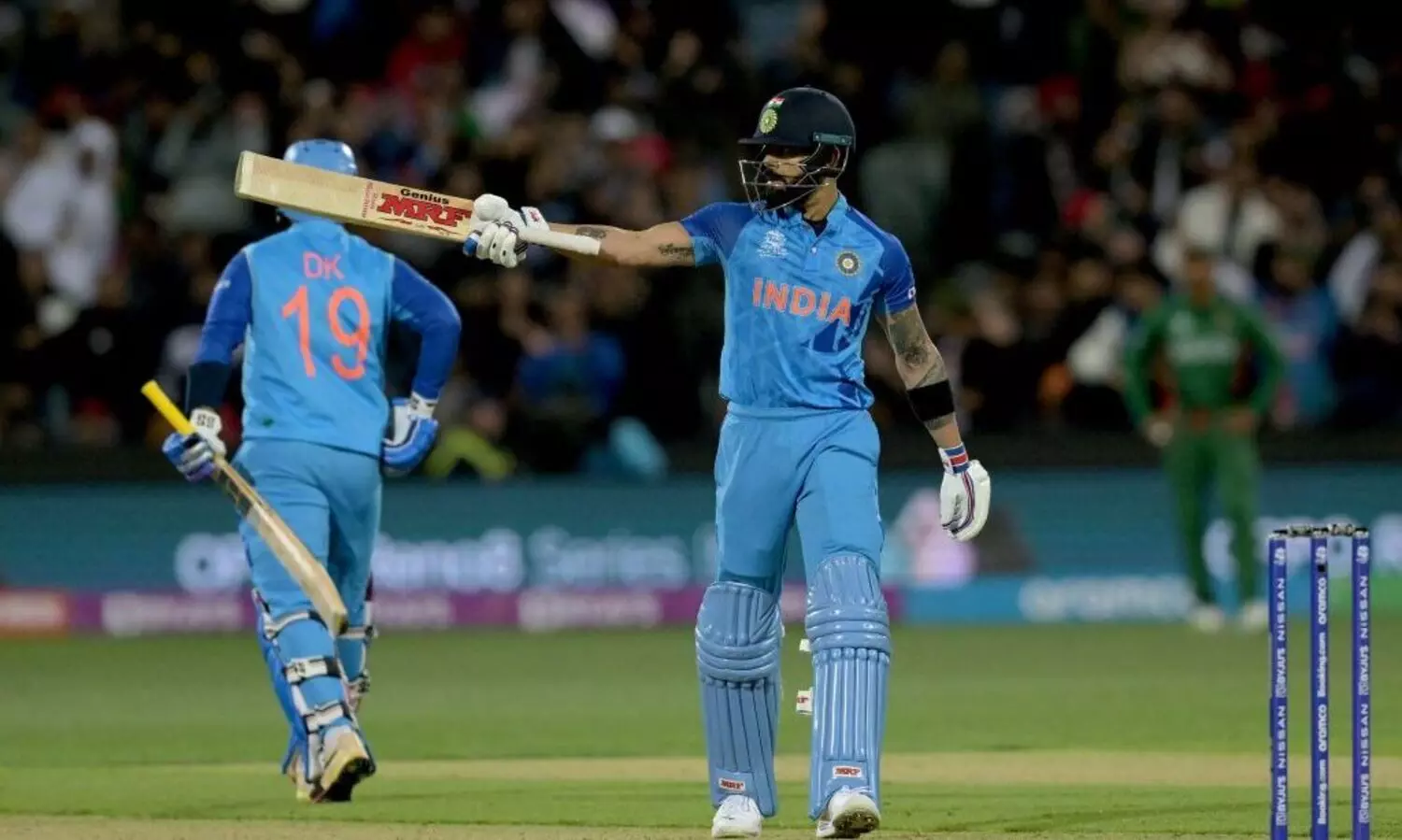 കോഹ്‍ലിക്കും രാഹുലിനും അർധ സെഞ്ച്വറി; ബംഗ്ലാദേശിനെതിരെ ഇന്ത്യക്ക് മികച്ച സ്കോർ