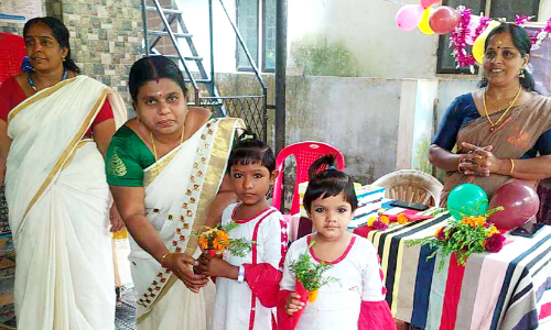 അംഗൻവാടിയിൽ പഠിതാക്കളായി ഇതര സംസ്ഥാന ബാലികമാരും