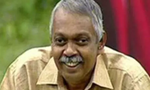 സൈമൺ ബ്രിട്ടോയുടെ വീട് പൊലീസ് കുത്തിത്തുറന്നു; സ്വര്‍ണാഭരണം അപഹരിച്ചെന്നും ഭാര്യയുടെ പരാതി