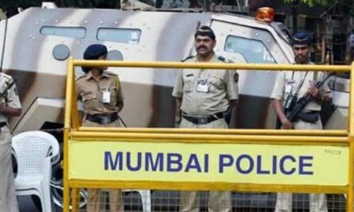 മതവികാരം വ്രണപ്പെടുത്തിയെന്ന്; നാല് മുസ്‍ലിം പണ്ഡിതർക്കെതിരെ കേസ്