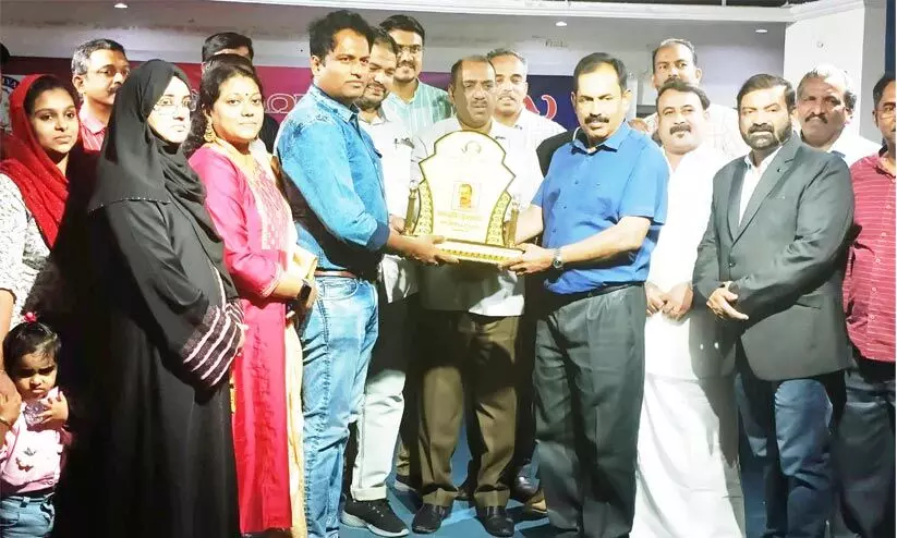 ‘ഇവ’ ഈസ്റ്റ് വെനീസ് അസോസിയേഷൻ