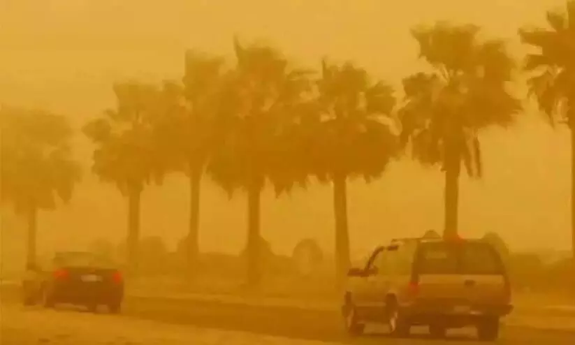 പൊടിക്കാറ്റ് പൊടിക്കാറ്റ്