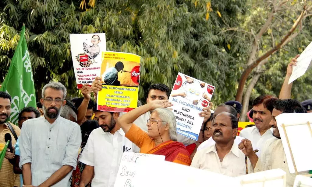 ജനകീയ പ്രക്ഷോഭങ്ങൾ ജനങ്ങൾക്ക് നൽകുന്നത് ജനകീയ പ്രക്ഷോഭങ്ങൾ ജനങ്ങൾക്ക് നൽകുന്നത്