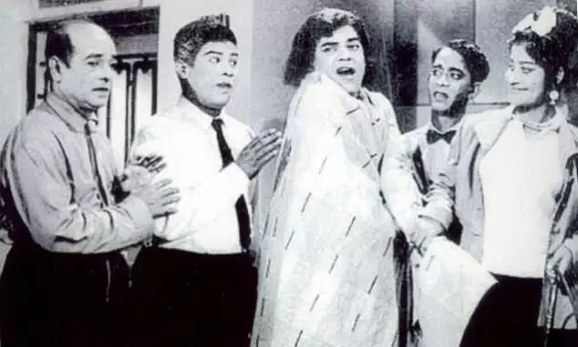 ചി​ത്ര​മേ​ള - മ​ല​യാ​ള സി​നി​മ​യി​ലെ ആ​ദ്യ​ത്തെ ആ​ന്തോ​ള​ജി