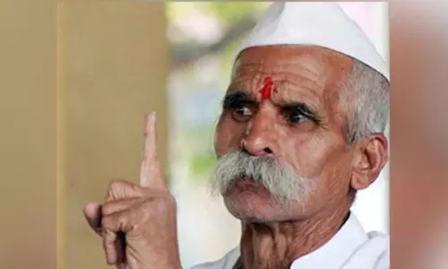 ഭാരത് മാതാ വിധവയല്ല; പൊട്ടുതൊടാത്ത മാധ്യമപ്രവര്‍ത്തകയോട് സംസാരിക്കാന്‍ വിസമ്മതിച്ച് ഹിന്ദുത്വ നേതാവ്