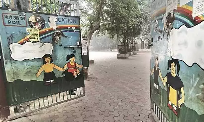 കോവിഡ് മഹാമാരിക്കാലത്ത് സർക്കാർ സ്കൂളുകളിലെത്തിയ വിദ്യാർഥികളുടെ എണ്ണം വർധിച്ചു കോവിഡ് മഹാമാരിക്കാലത്ത് സർക്കാർ സ്കൂളുകളിലെത്തിയ വിദ്യാർഥികളുടെ എണ്ണം വർധിച്ചു