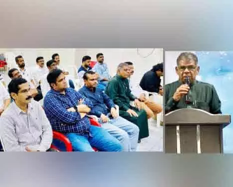 സതീശൻ പാച്ചേനിയുടെ നിര്യാണത്തിൽ കണ്ണൂർ ഒ.ഐ.സി.സി അനുശോചിച്ചു സതീശൻ പാച്ചേനിയുടെ നിര്യാണത്തിൽ കണ്ണൂർ ഒ.ഐ.സി.സി അനുശോചിച്ചു