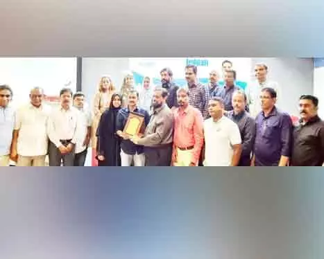 പെരിന്തൽമണ്ണ എൻ.ആർ.ഐ ഫോറം അക്ബർ ആലിക്കലിന് യാത്രയയപ്പ്