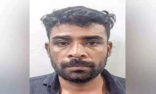 കാപ്പ ചുമത്തി നാടുകടത്തി