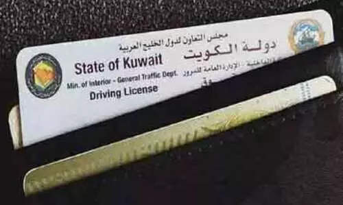 പ്ര​വാ​സി​ക​ളു​ടെ ലൈ​സ​ൻസ്​  പരി​ശോ​ധ​ന തു​ട​രു​ന്നു