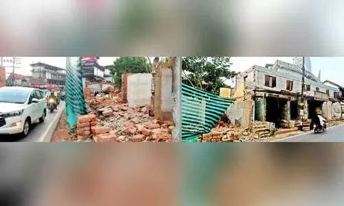 മേ​ലെ​ചൊ​വ്വ അ​ടി​പ്പാ​ത