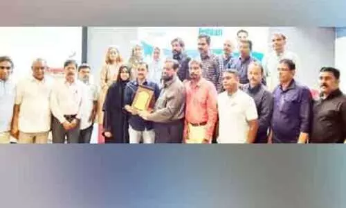 പെരിന്തൽമണ്ണ എൻ.ആർ.ഐ ഫോറം അക്ബർ ആലിക്കലിന് യാത്രയയപ്പ്