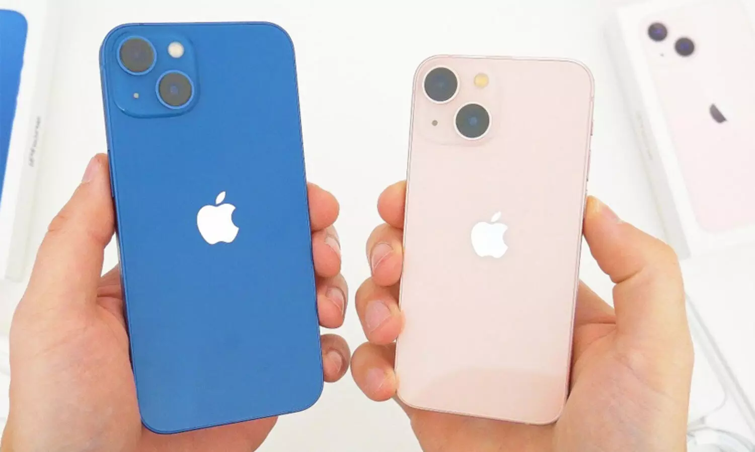 ഇന്ത്യയിൽ ചരിത്ര നേട്ടം സ്വന്തമാക്കി ആപ്പിൾ; താരം ഐഫോൺ 13