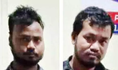 മദ്യവുമായി രണ്ടുപേർ പിടിയിൽ