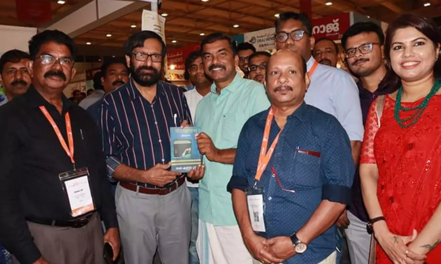 സഞ്ചാരസാഹിത്യ മേഖലയിലെ വ്യത്യസ്തമായ അടയാളപ്പെടുത്തലാണ് ധാക്കാ എക്സ്പ്രസെന്ന് കെ.പി രാമനുണ്ണി