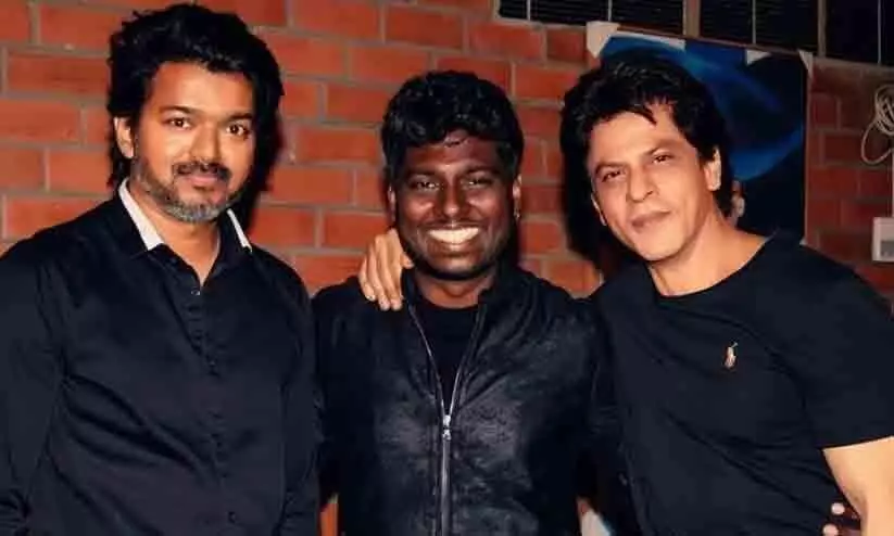 Shah Rukh Khan opens up on working with Thalapathy Vijay Shah Rukh Khan opens up on working with Thalapathy Vijay