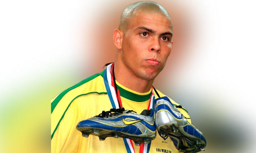 നിറംമങ്ങിയ റൊണാൾഡോ