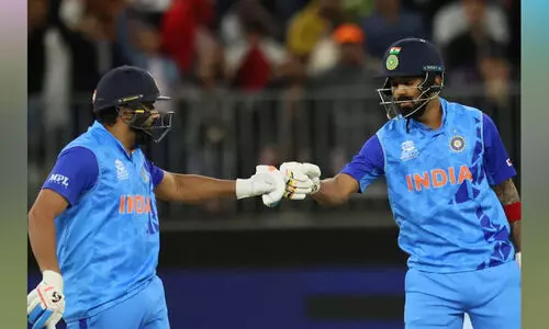 ഇന്ത്യക്ക് ബാറ്റിങ്; ദിനേശ് കാർത്തിക്കിനു പകരം ഋഷഭ് പന്ത് ടീമിൽ