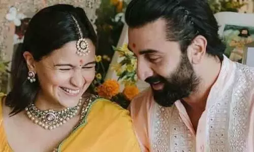 Ranbir Kapoor and Alia Bhatt welcome baby girl Ranbir Kapoor and Alia Bhatt welcome baby girl