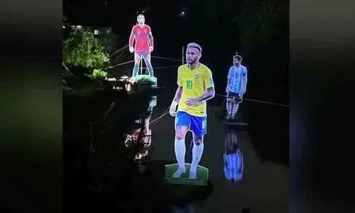 പുള്ളാവൂർ പുഴയിലെ കട്ടൗട്ടിനെതിരെ വീണ്ടും പരാതിയുമായി അഡ്വ. ശ്രീജിത്ത് പെരുമന