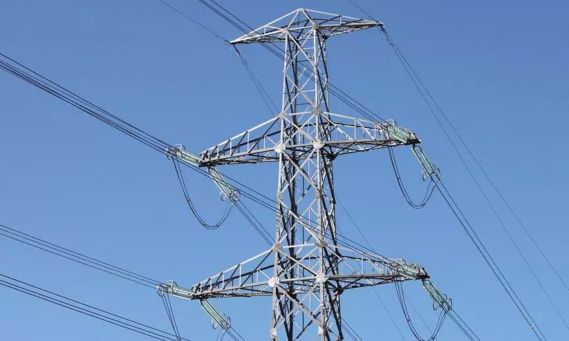 പ്രവാസികളുടെ വെള്ളം, വൈദ്യുതി നിരക്ക് വര്ധിപ്പിക്കാന് നീക്കം പ്രവാസികളുടെ വെള്ളം, വൈദ്യുതി നിരക്ക് വര്ധിപ്പിക്കാന് നീക്കം