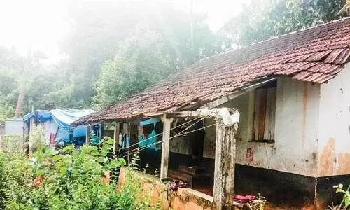 ഒ​ന്നു​കി​ൽ മ​രി​ക്ക​ണം, അ​ല്ലെ​ങ്കി​ൽ ന​ല്ല പു​ര​യി​ൽ കി​ട​ക്ക​ണം