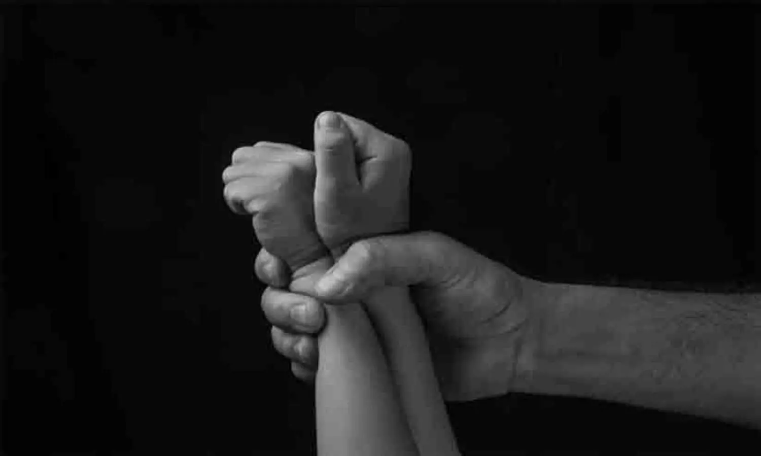 നാലുവയസുള്ള കുഞ്ഞിന് നേരെ ലൈംഗീക അതിക്രമം; 60കാരനെ പൊലീസ് അറസ്റ്റ് ചെയ്തു