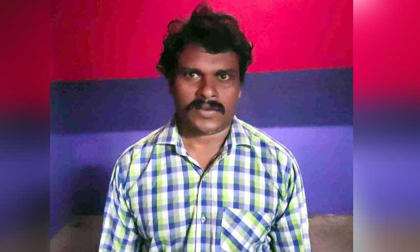 ഉടഞ്ഞ കുപ്പികൊണ്ട് രണ്ടുപേരെ കുത്തിയയാൾ അറസ്റ്റിൽ ഉടഞ്ഞ കുപ്പികൊണ്ട് രണ്ടുപേരെ കുത്തിയയാൾ അറസ്റ്റിൽ