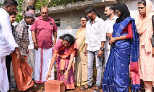 ട്രാൻസ്ജെൻഡറിന് വീടൊരുങ്ങുന്നു; കതിരൂരിൽ ആദ്യ ശിലയിട്ടു