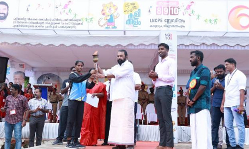 കളിക്കളം- കായികമേളയ്ക്ക് കൊടിയേറി