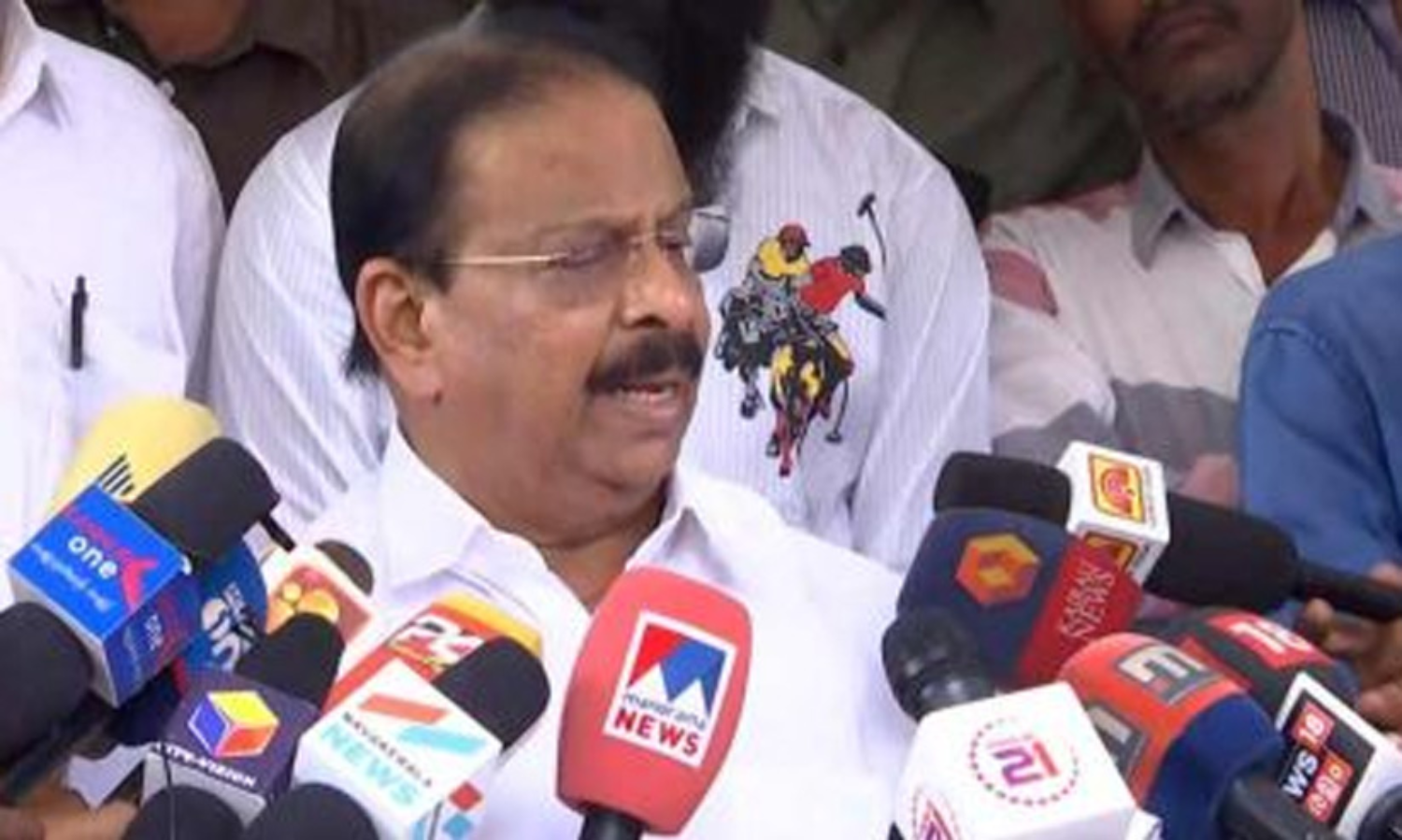 ഗവർണറെ ചാന്‍സലര്‍ പദവിയില്‍ നീക്കാനുള്ള ഓര്‍ഡിനന്‍സിനോട് യോജിപ്പില്ലെന്ന് കെ.സുധാകരന്‍