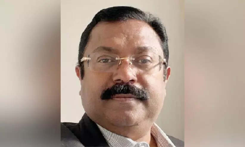 കെ.​ഇ.​എ ക​മ്യൂ​ണി​റ്റി എ​ക്സ​ല​ന്‍സ് അ​വാ​ർ​ഡ്  മാ​ത്യൂ​സ് വ​ർ​ഗീ​സി​ന്