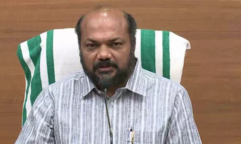 കൈത്തറി മേഖലയെക്കുറിച്ച് പഠിച്ച് റിപ്പോർട്ട് നൽകാനായി വിദഗ്ധ സമിതിയെ നിയോഗിച്ചുവെന്ന് പി.രാജീവ്