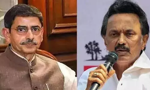 ഗവർണറെ ഉടൻ പുറത്താക്കുക, പദവി വഹിക്കാൻ യോഗ്യനല്ല; രാഷ്ട്രപതിക്ക് കത്തെഴുതി ഡി.എം.കെ